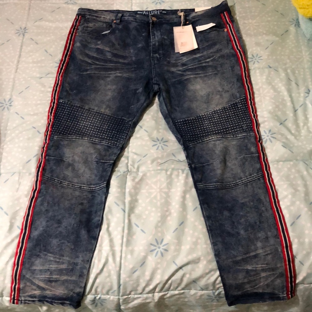 New Woman/juniors plus size 24 blue jeans